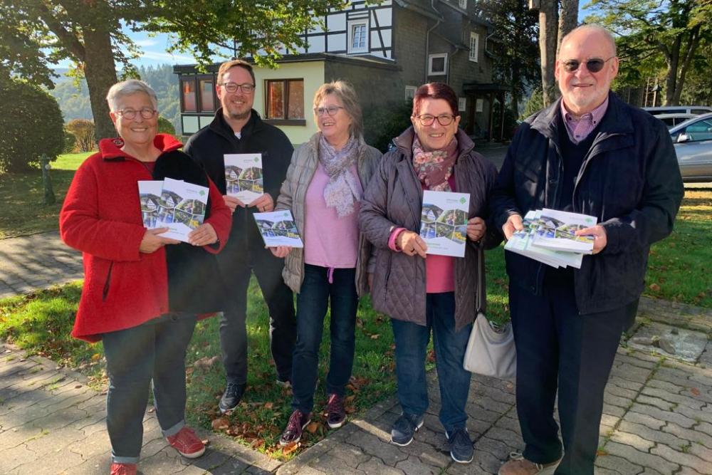 Foto: Mitglieder des Fördervereins und Hausleitung von St. Bonifatius