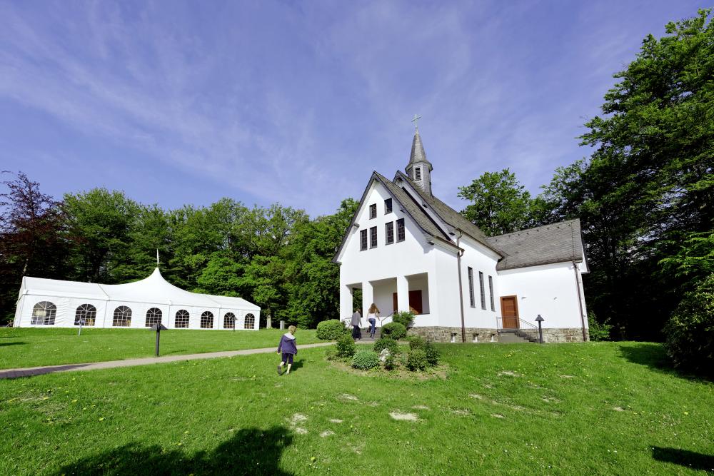 Die Eucharistiefeier findet nicht statt.
