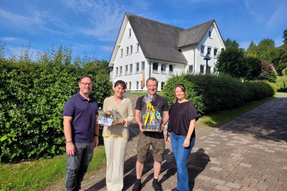 Von links: Dr. Andreas Rohde, Claudia Butz-Rombach, Cornelius Poppe, Sabrina Koch